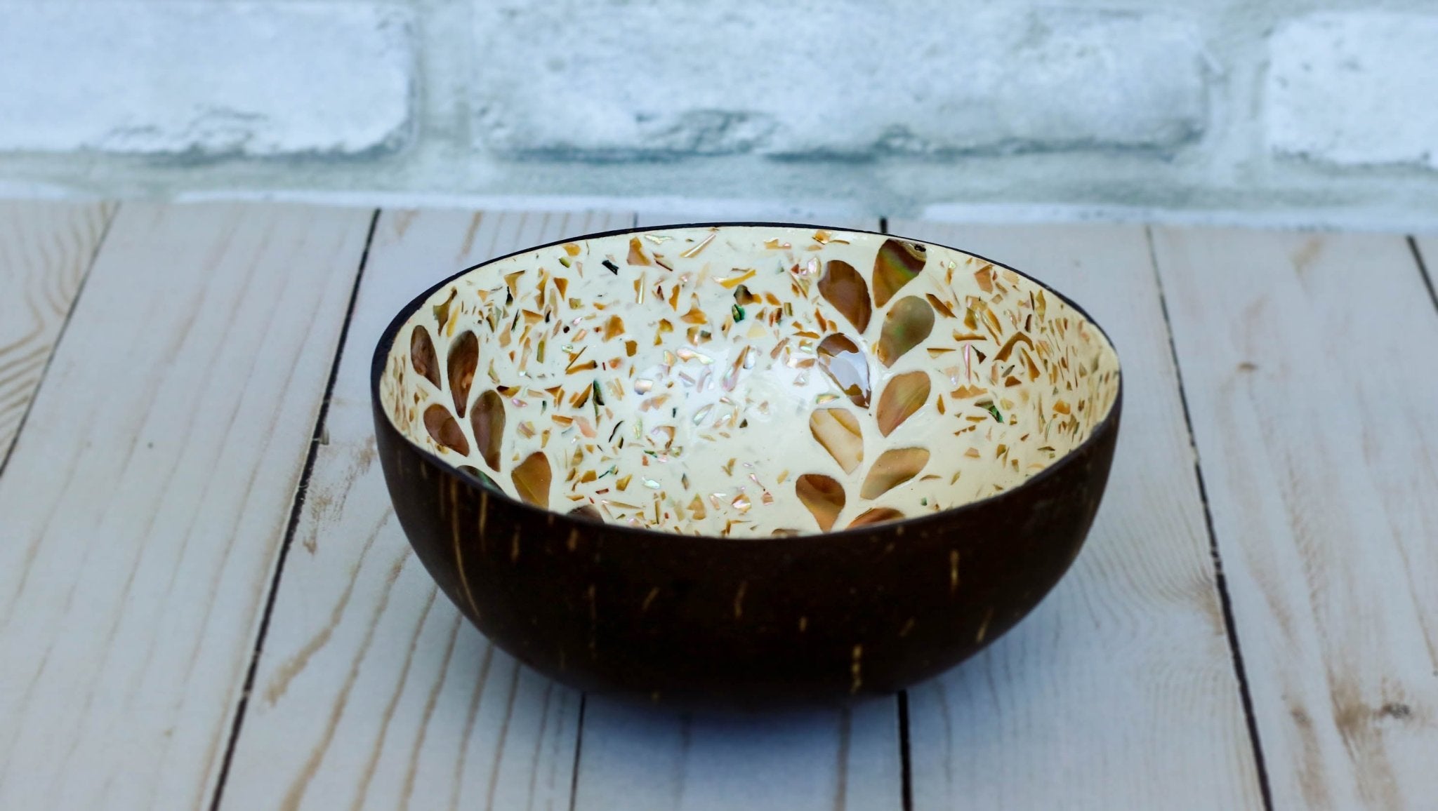 The Leafy Wave | Coconut Bowl.